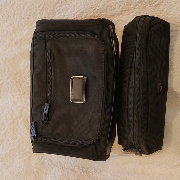 Other Tumi Alpha 3 Travel Kit And Cord Keeper Poshmark